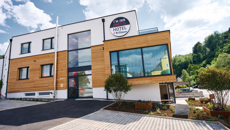 Hotel exterior view, © I'm Inn Zwettl, Fotograf Patrick Weichmann