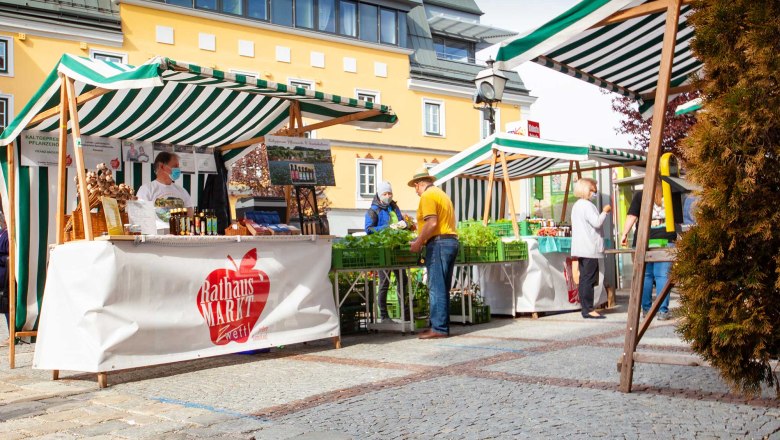 Zwettl town hall market, © fotozwettl.at
