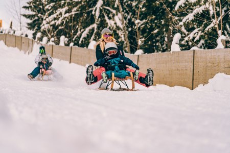 Tobogganing on the Semmering, © Semmering Hirschenkogel