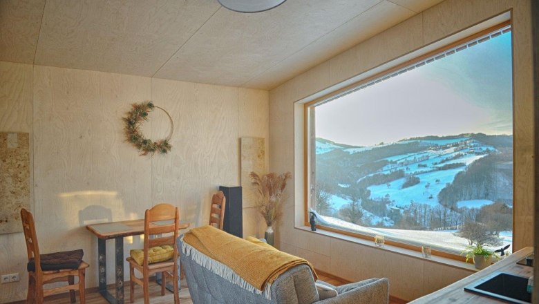 Elsbeer Chalet in the snow, &copy; Mayer Elsbeere; Matthias Artwork