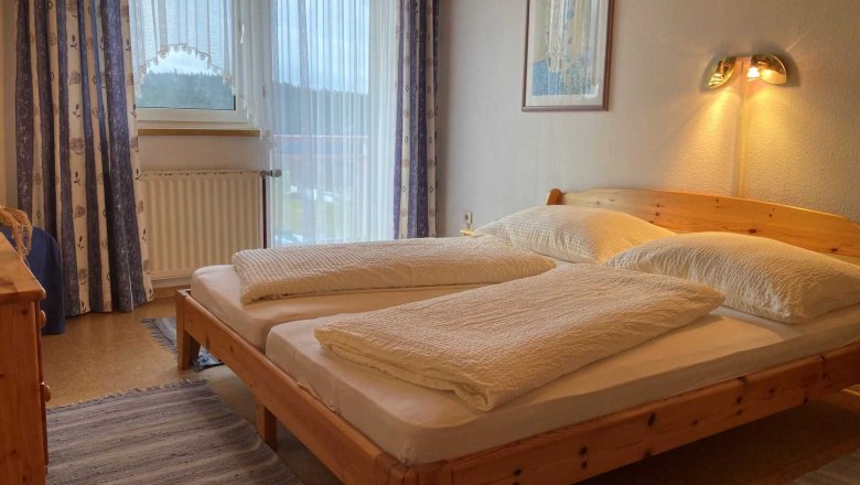 Bedroom, &copy; Reinhard Kratochvil