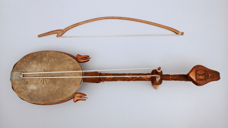 Sounds from Vojvodina – the Gusle, © Museum of Vojvodina, Novi Sad, Republic of Servia