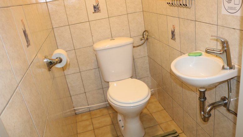 Toilet guests 6, © Gruber Claudia