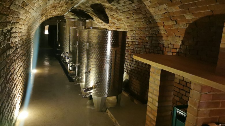 Cellar pipe with tanks