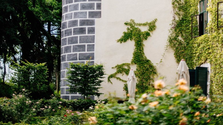 Terrace, &copy; Schloss Ernegg