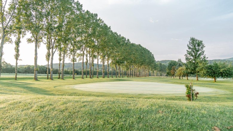 Ernegg Castle Golf Course, © Nicole Stessl