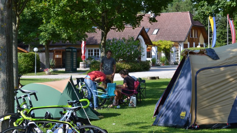 Bed & Bike at the campsite, © KTech