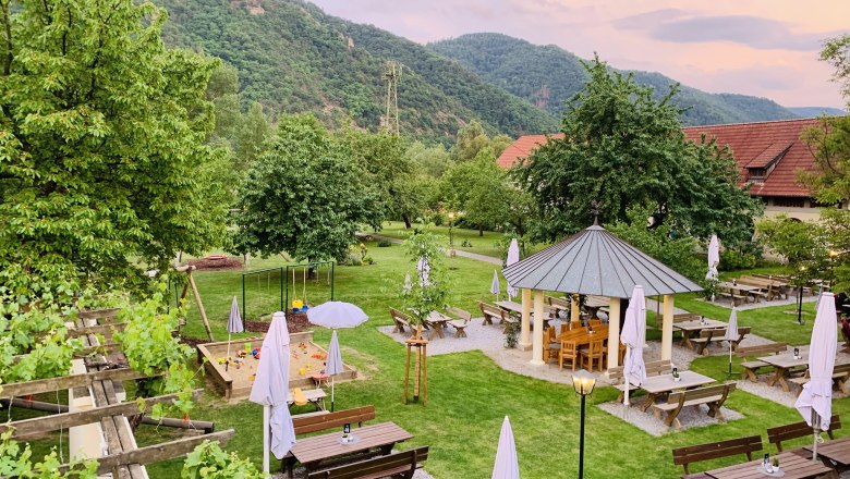 Heurigengarten Hermenegild Mang, © Weingut Mang