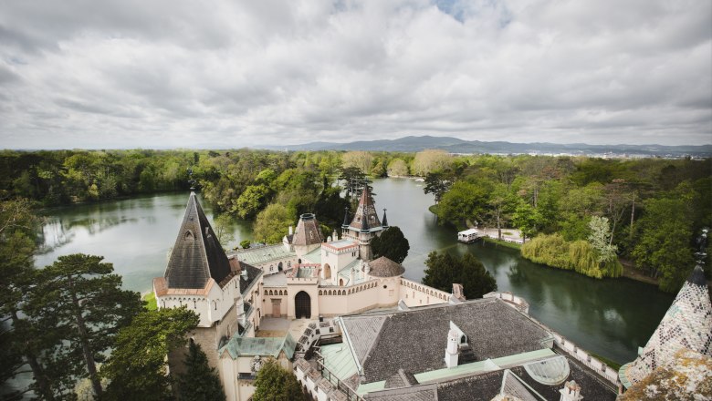 Castle park and pond from above, © Schloss Laxenburg Betriebsgesellschaft m.b.H.