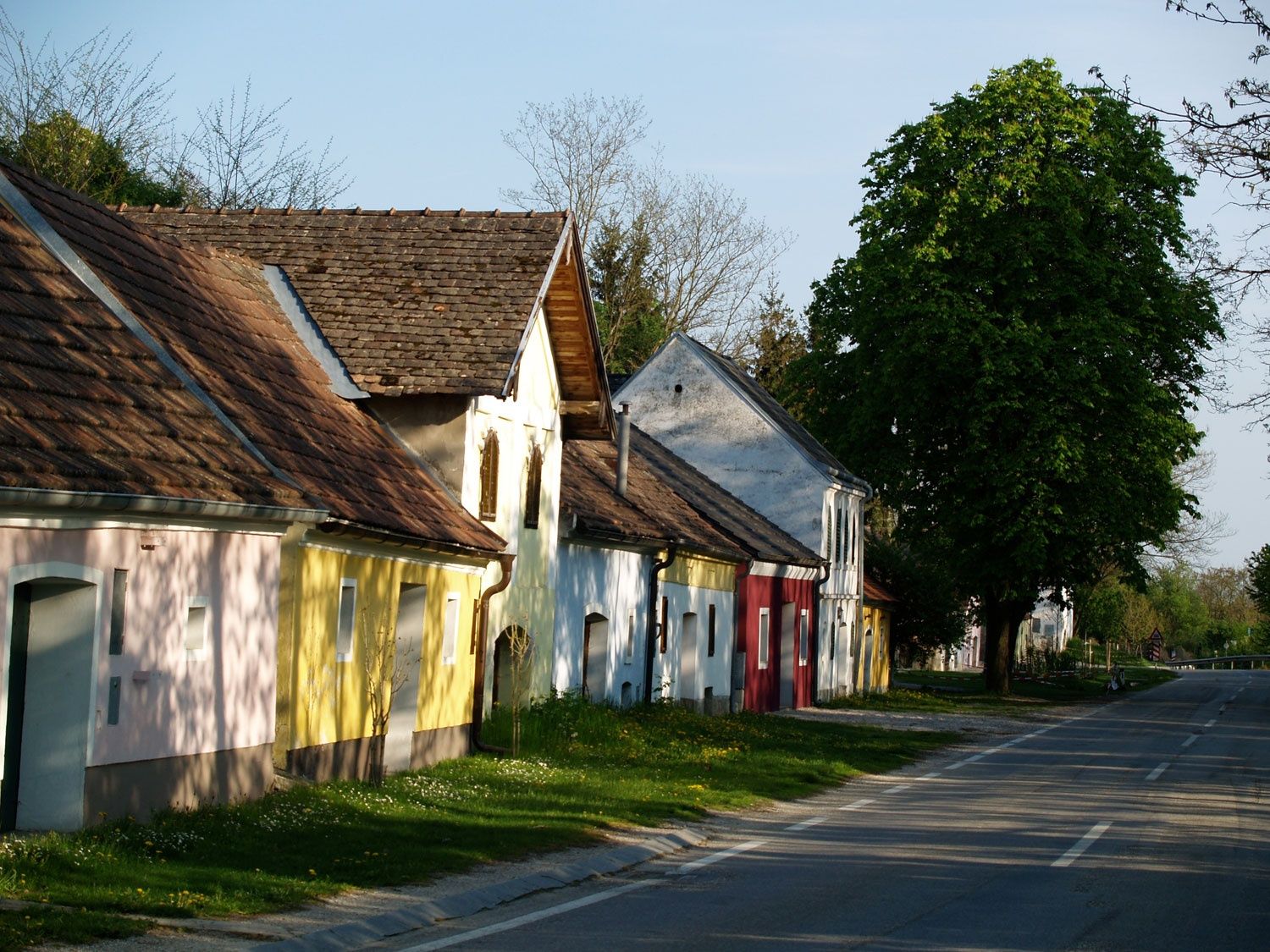 Wine cellar lane Absberg