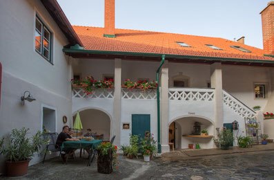 Inner courtyard of Haus Stierschneider, &copy; Elisabeth Stierschneider