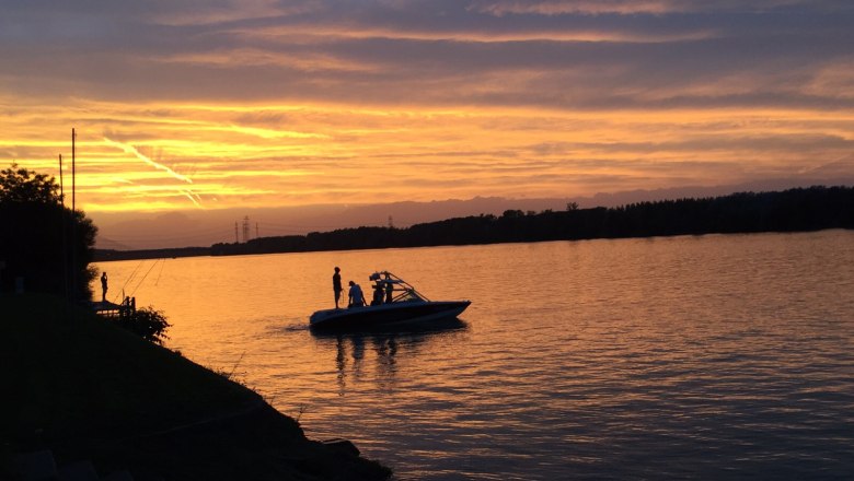 Water skiing in Tulln on the Danube, © Wasserski Tulln, Christian Rieger