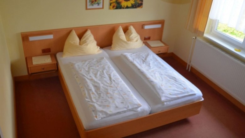 Sunflower room, &copy; G&auml;stehaus Grudl