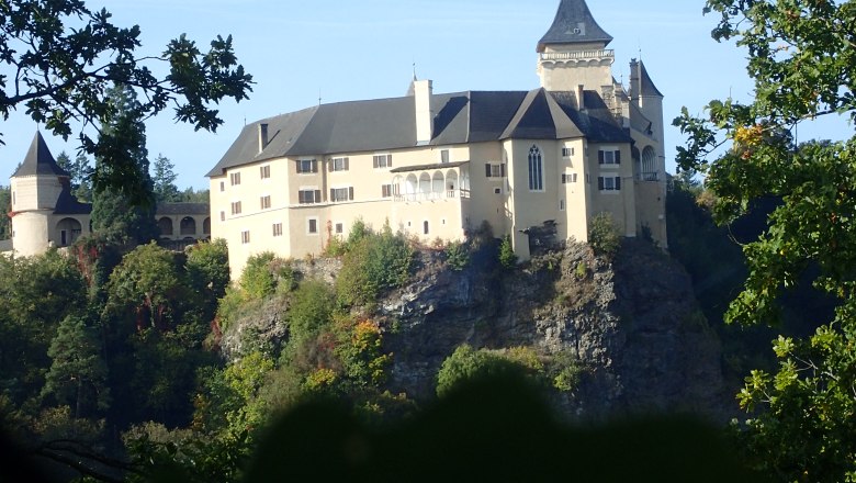 View of the Rosenburg, &copy; Gemeinde Rosenburg-Mold