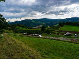Blick zur St. Anna Kirche kurz vor Bergern, &copy; Unknown